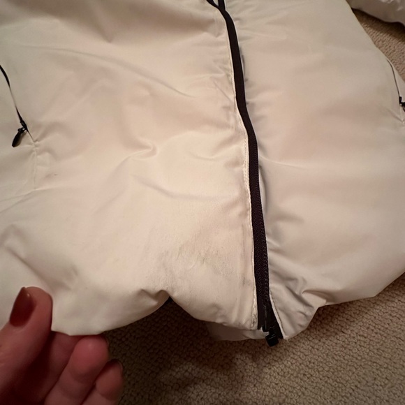 Suns board limited edition Gabriel’e and Penelope Muccino women’s coat - Picture 11 of 12